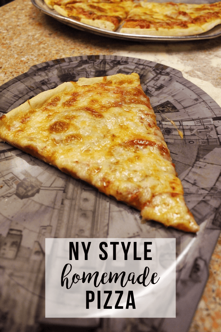 Homemade NY Style Pizza | www.thevegasmom.com