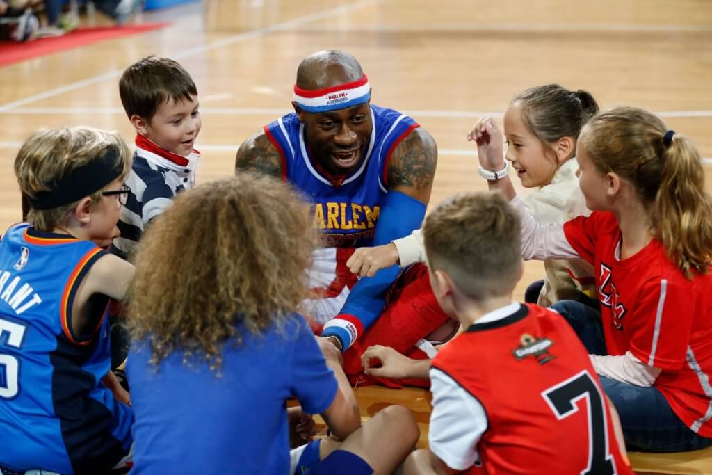 Family Friendly Las Vegas: The Harlem Globetrotters | www.thevegasmom.com