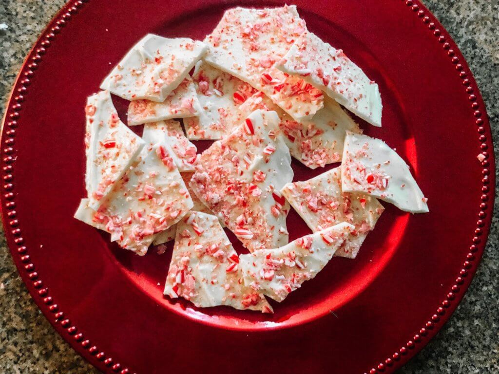 White Chocolate Peppermint Bark | www.thevegasmom.com