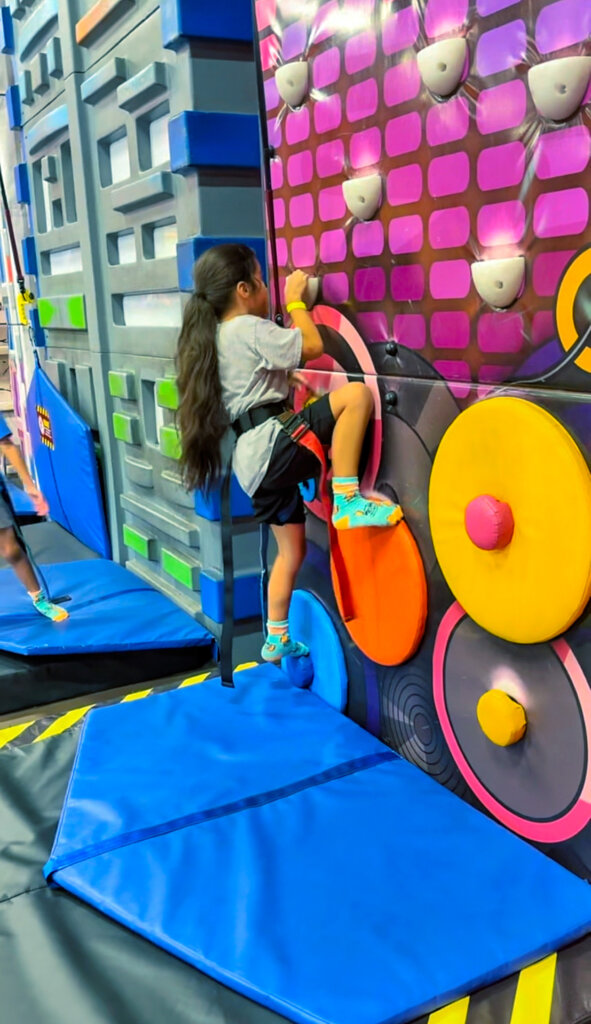 Beat the Heat: 14 Best Indoor Activities for Kids in Las Vegas This Summer | The Vegas Mom